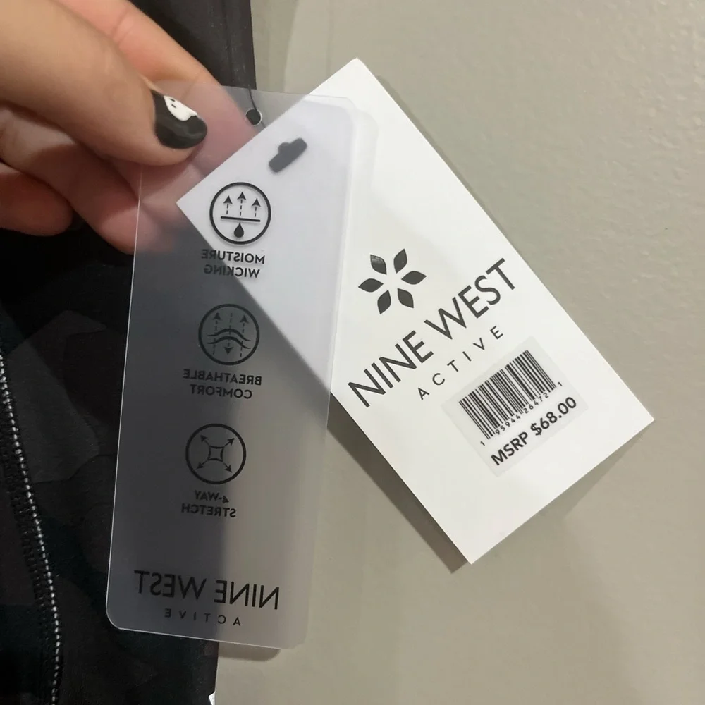 Nine West NWT XL camo leggings - Picture 3 of 3